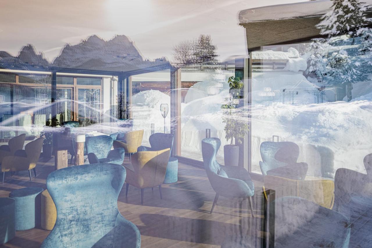 Alpenwellnesshotel St. Veit Sexten Exteriör bild